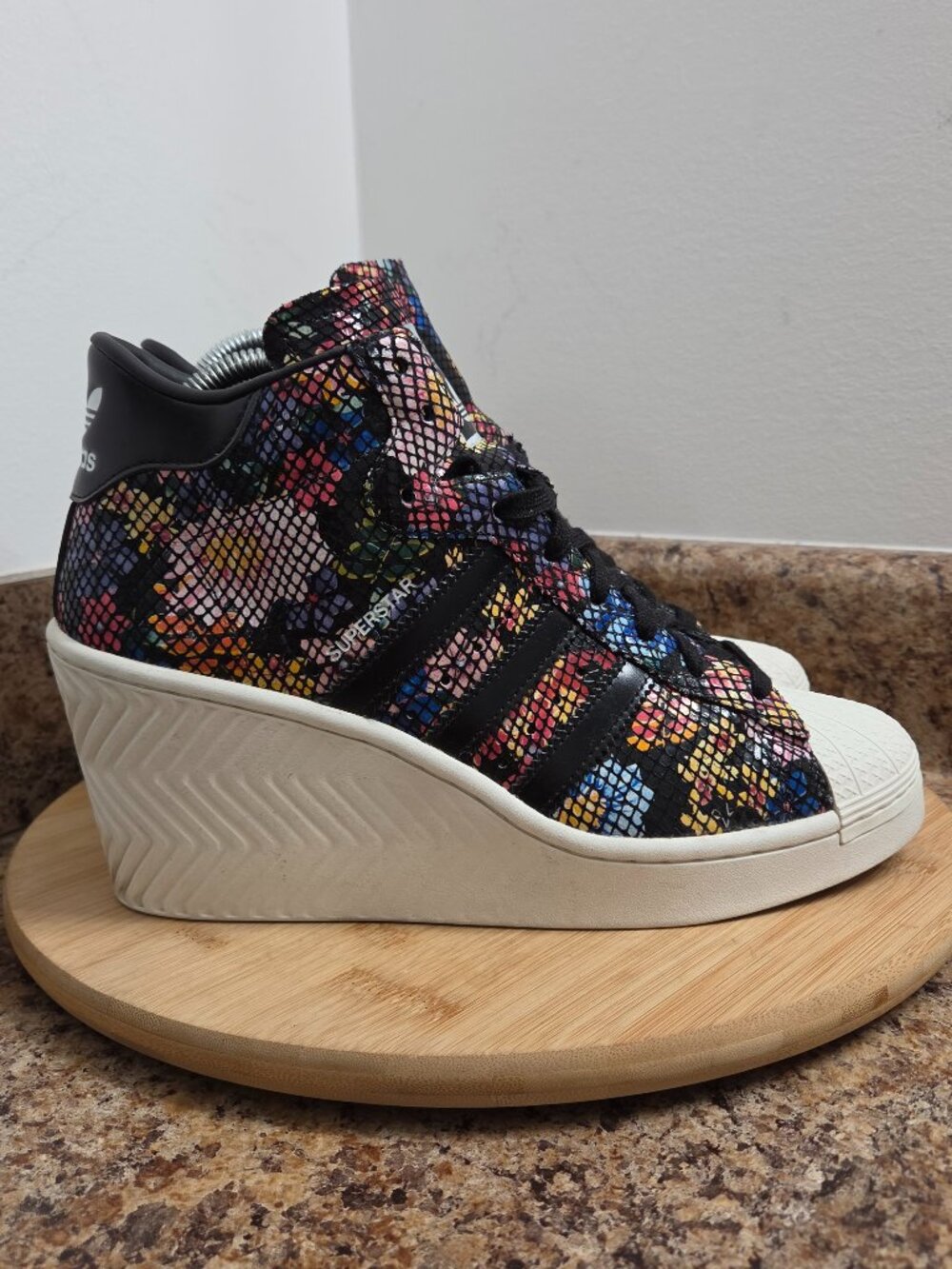 Adidas Superstar Ellure Womens Floral Snakeskin Print Wedge Sneakers Size 10